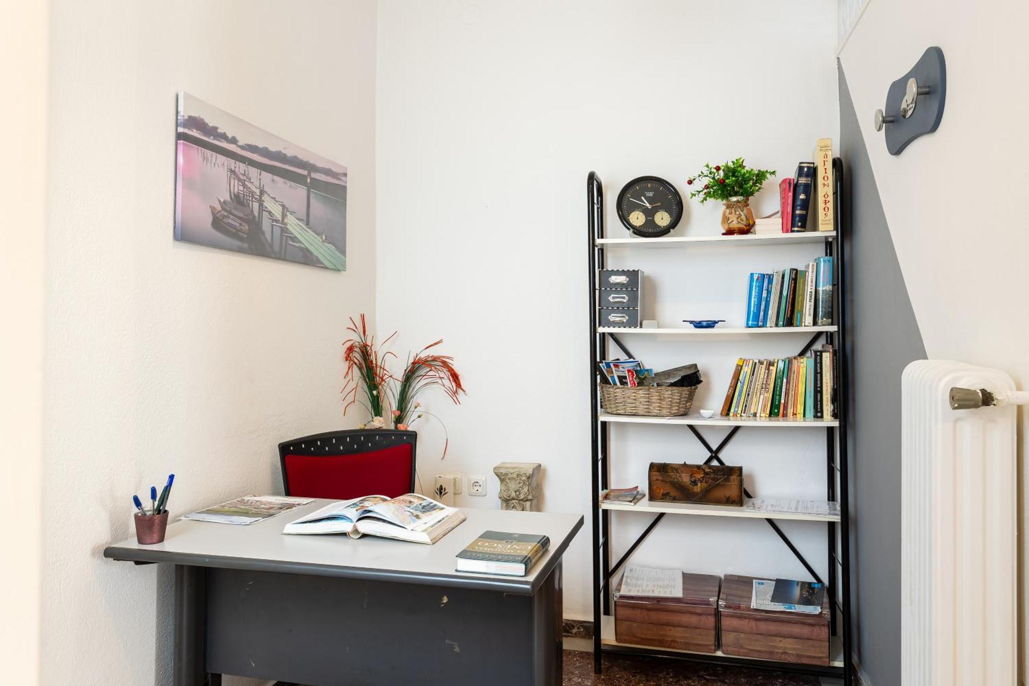 Chung cư 78 m² 2 phòng ngủ, 2 phòng tắm riêng ở Kalamata Ngoại thất bức ảnh